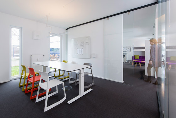 roomarts – arbeiten.leben.wohnen | Manufacturer references | WINI Büromöbel