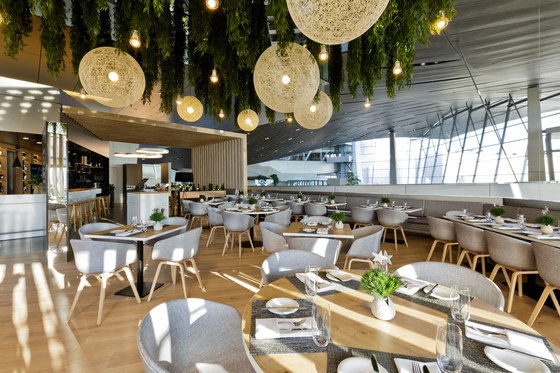 Käfer Restaurant BAVARIE in der BMW Welt | Manufacturer references | Zeitraum