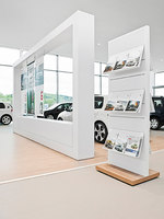 Volkswagen showroom | Manufacturer references | Pergo
