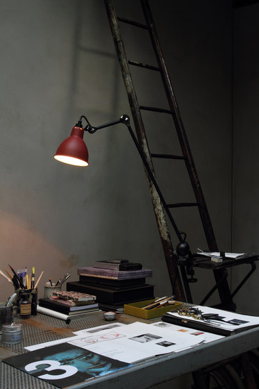 LAMPE GRAS | N°122, Black | Lámparas de pared | DCW éditions