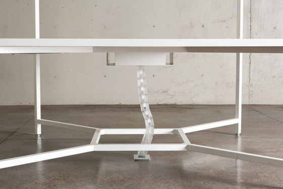Hub | Mesas contract | Fantoni