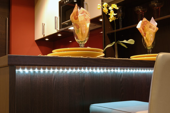 LED Line 2 | Lámparas para muebles | Hera