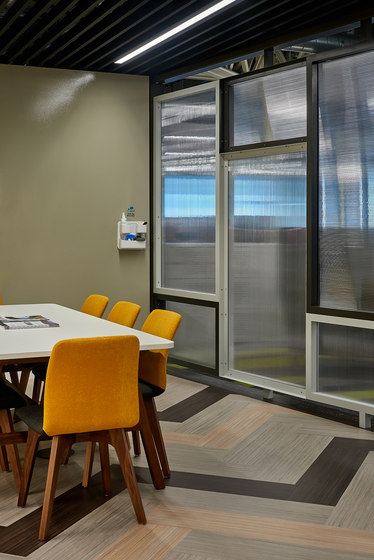 Agent High Table | Standing tables | Boss Design