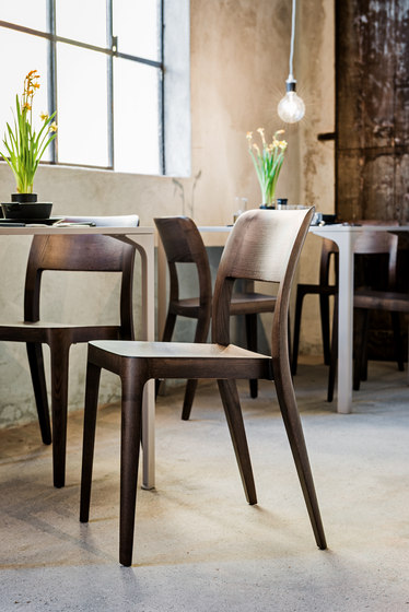 Nenè triangolare | Bistro tables | Midj
