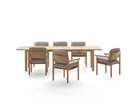 TIBBO Dining table | Dining tables | DEDON