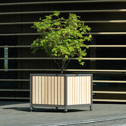 Mazagan Planter | Plant pots | AREA