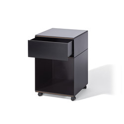 Stak container | Pedestals | Richard Lampert