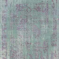 Immersive Vispan couture green purple | Rugs | THIBAULT VAN RENNE