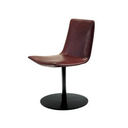 Amelie | with central leg | Chairs | FREIFRAU MANUFAKTUR