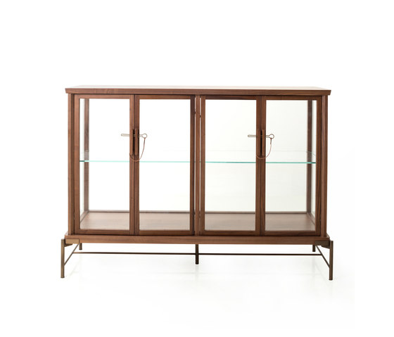 Dowry Cabinet I | Display cabinets | Stellar Works