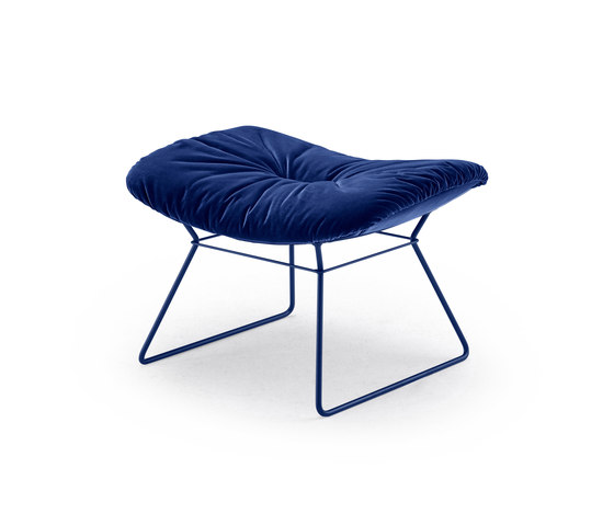 Leya | Ottoman with wire frame | Pouf | FREIFRAU MANUFAKTUR