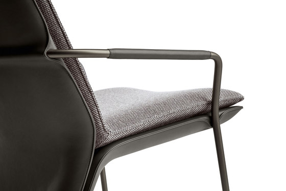 Arabesque | Sillones | Poltrona Frau