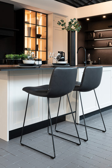ARVA LIGHT Side chair | Sillas | KFF