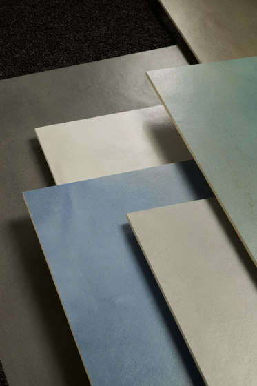 Vulcanica | Grafite Tessere Scaglie 43,9x49,3 | Piastrelle ceramica | Marca Corona
