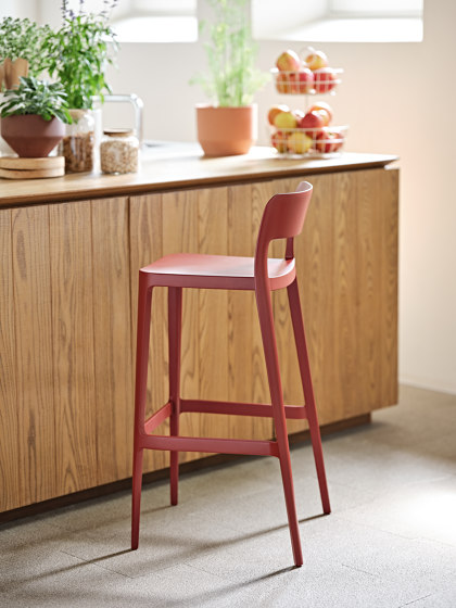 Nenè triangolare | Bistro tables | Midj