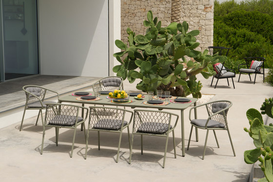 Nef Lounge chair short back | 628 | Poltrone | EMU Group