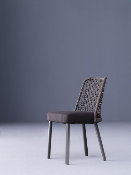Emma bergère armchair | Armchairs | Varaschin