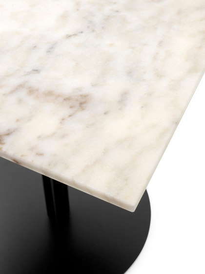 Harbour Column Dining Table | 105 / Estremoz Marble | Tavoli pranzo | Audo Copenhagen