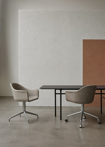 Harbour Column Dining Table | 105 / Estremoz Marble | Tavoli pranzo | Audo Copenhagen