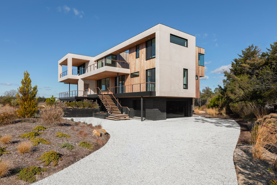 Stacy Drive Luxury home | Manufacturer references | FLORIM