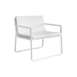 Flat Club Armchair | Armchairs | GANDIABLASCO