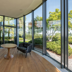 Sliding window-curved | Frameless glass windows | air-lux