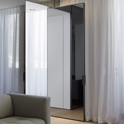 System M | Hotel Pivot Doors | Hinged door fittings | FritsJurgens