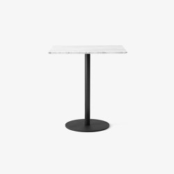 In Between SK16 Bianco Carrara w. Black base | Tavoli bistrò | &TRADITION