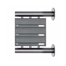 Sistema di cassette per le lettere a 3 pezzi in acciaio inox Design BASIC Plus 385XW per montaggio laterale a parete - RAL a piacere | Buchette lettere | Briefkasten Manufaktur
