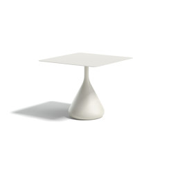 SATELLITE Low Dining Table | Bistro tables | DEDON