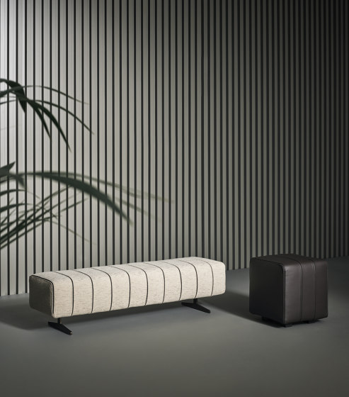 Mark | Pouf | Bonaldo